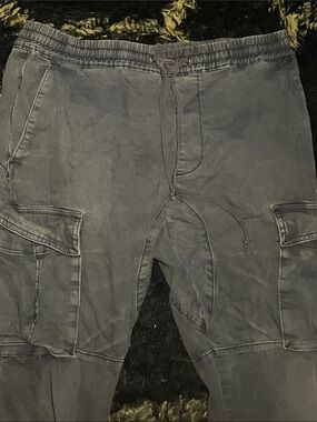 PacSun Men's Washed Gray Cargo Jogger Shorts